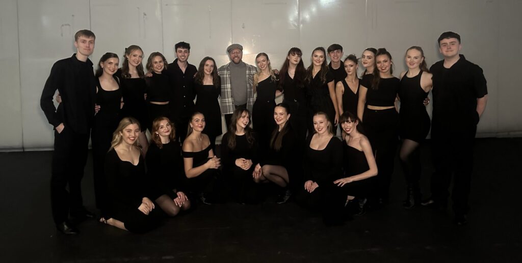the cast of star medley pose together